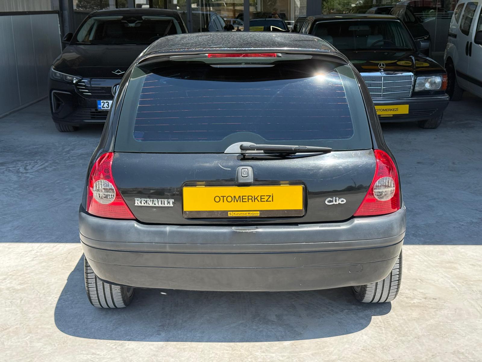 RENAULT CLIO 6